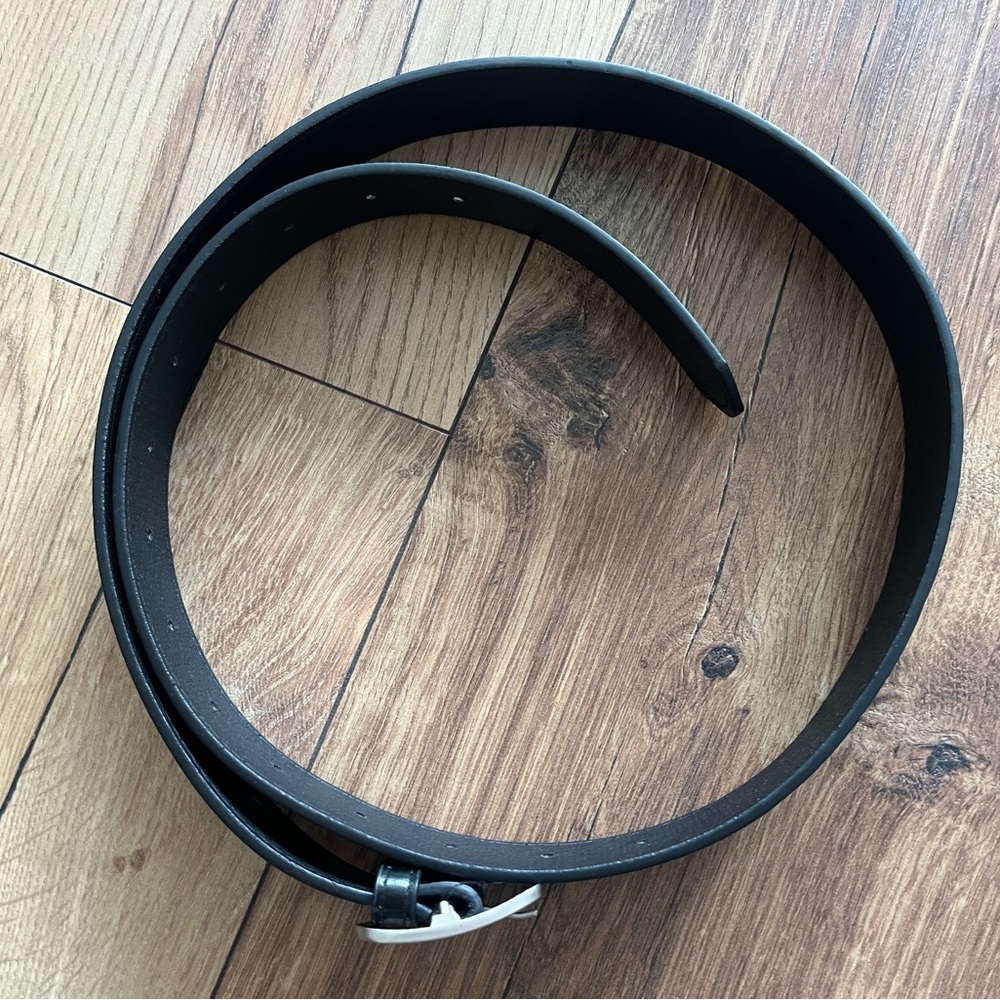 New Black Leather Belt with Silver Buckle SHEIN - Picture 4 of 4